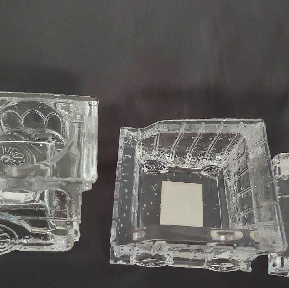 Fifth Avenue Crystal Ltd. 3 Piece Train Candle Holder - Picture 6 of 6